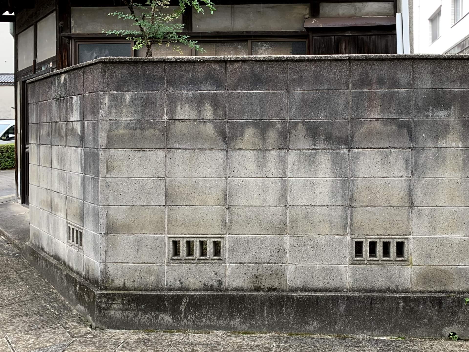 住宅周辺設備の撤去工事